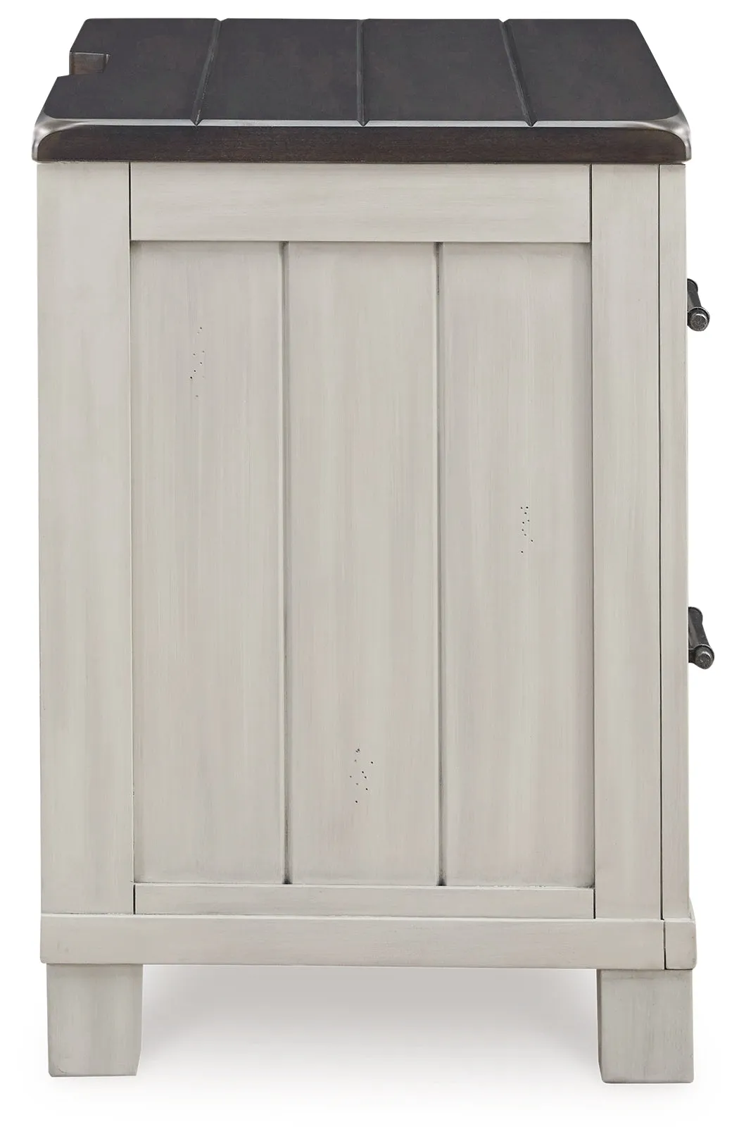 Darborn Queen Panel Bed with Mirrored Dresser, Chest and 2 Nightstands in Gray/Brown