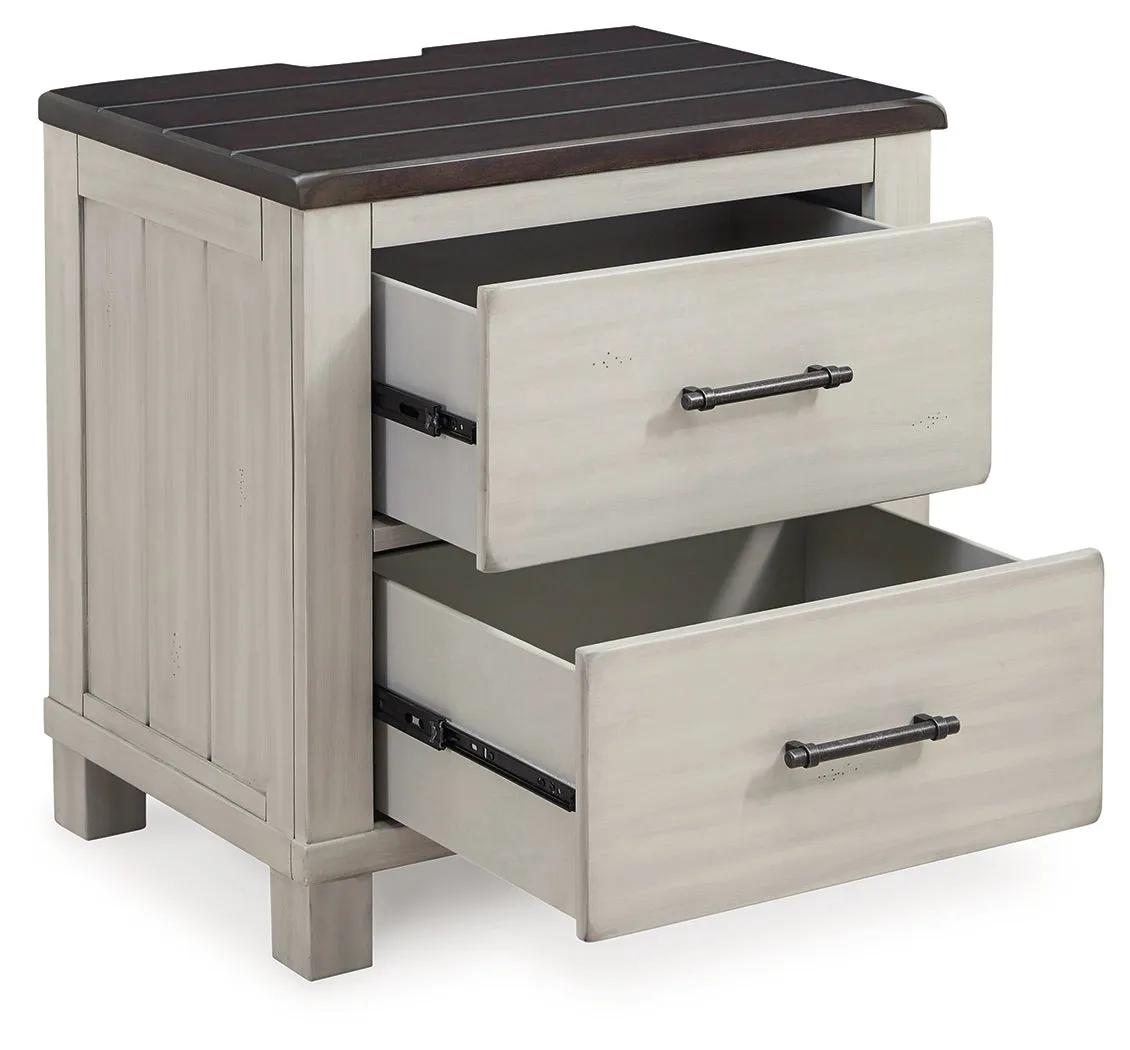 Darborn Queen Panel Bed with Mirrored Dresser, Chest and 2 Nightstands in Gray/Brown