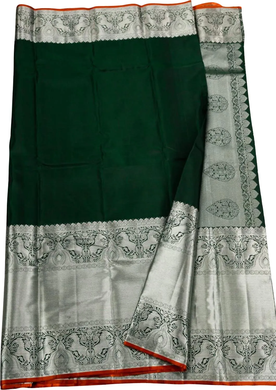 Exquisite Green Pure Kanjiwaram Pure Silk Woven Saree: Timeless Elegance