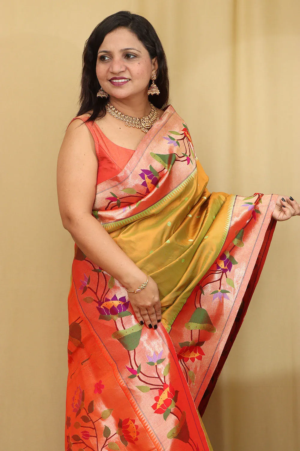 Green Paithani Handloom Flower Design Pure Silk Saree