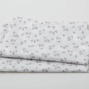 Quilter's Coordinates - Tiny Berry Flowers Gray One Yard Cut