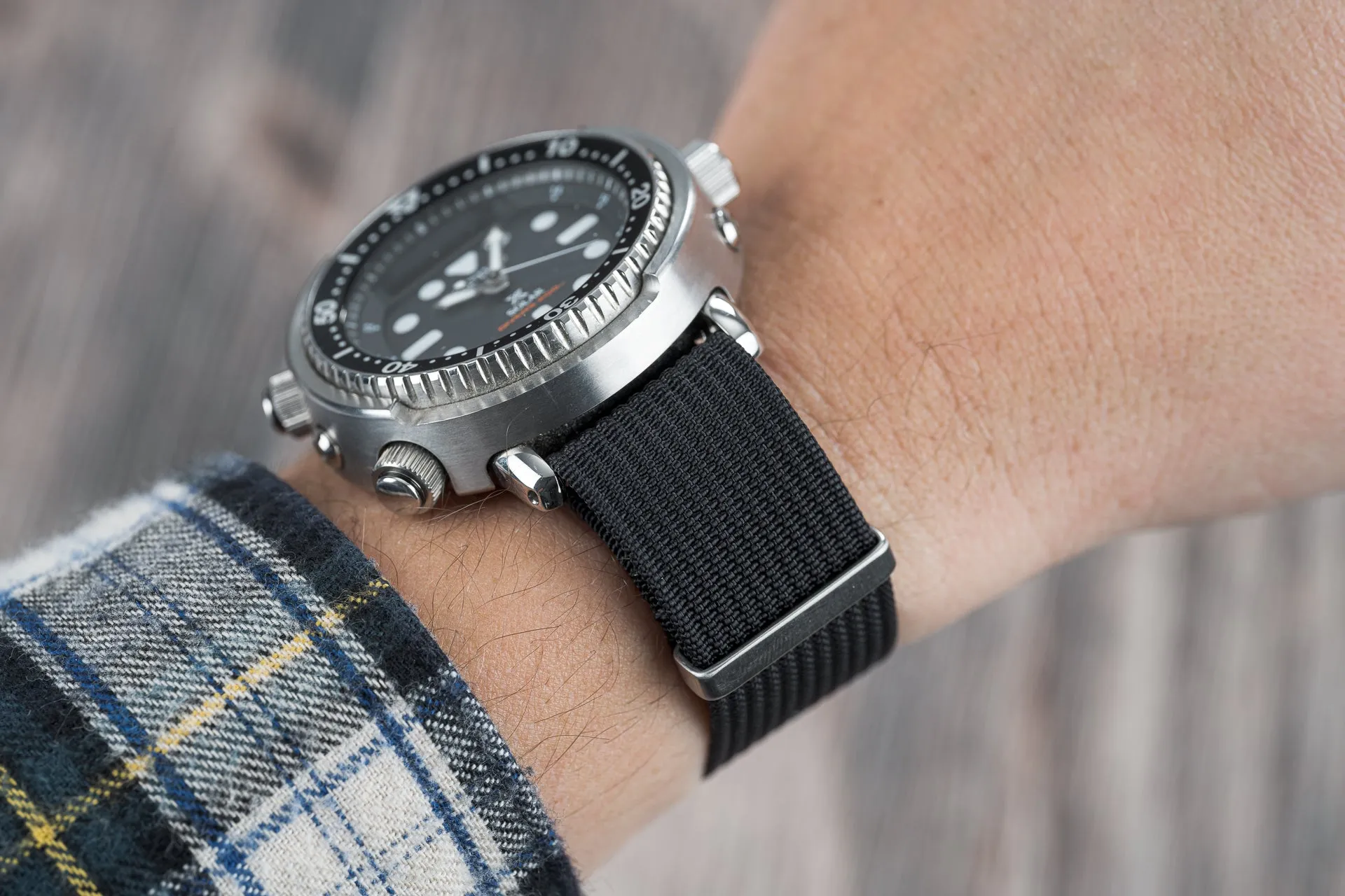 Ribbed Nylon Strap (20/22mm)